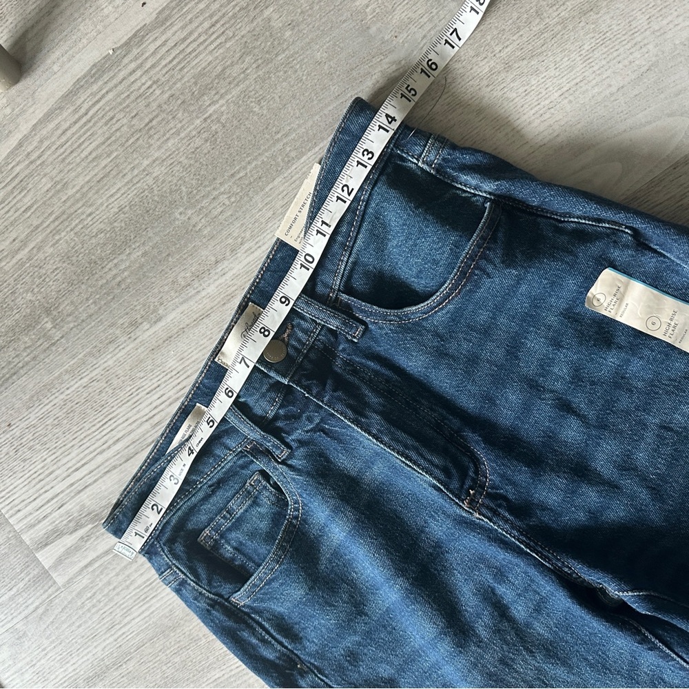 NWT Universal Thread High Rise Flare Jeans 6R - Picture 11 of 13